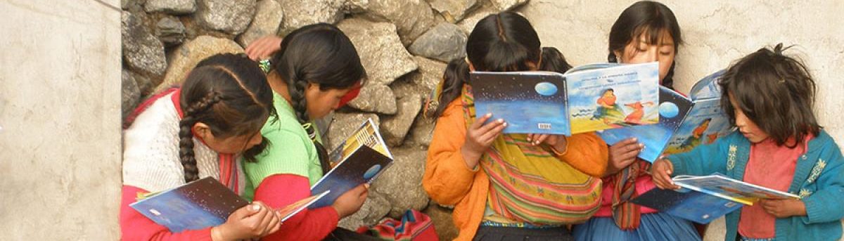 Kinderbücher für Peru